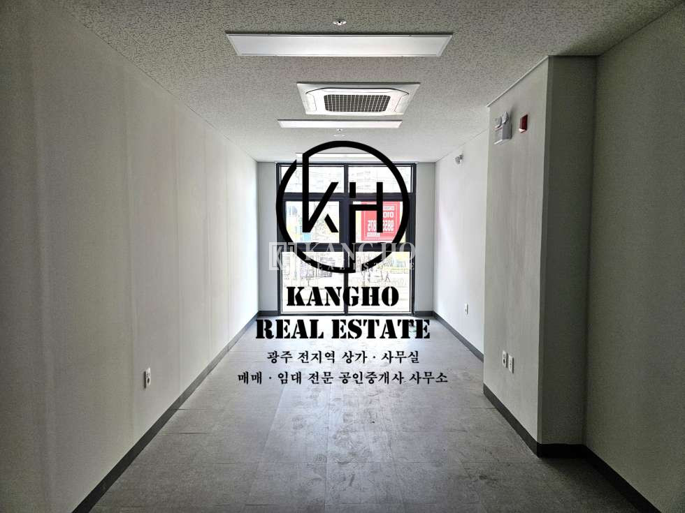 전남광주 북구 운암동 근린생활시설동 [운암동 상가 임대]공실상가｜다용도・모든업종가｜모아엘가상가・대로변위치 월세 매물번호 15388 사진 1