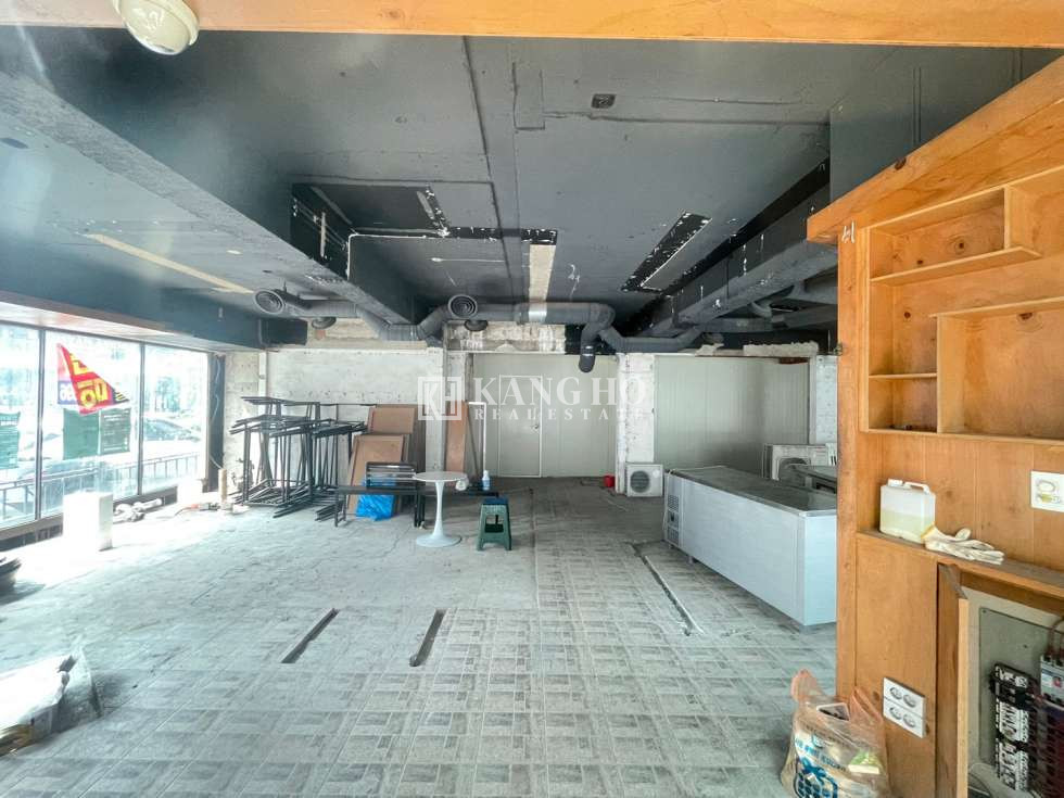 전남광주 북구 용봉동 [용봉동 상가 임대] 상대 입구 면 좋은 코너공실 한식중식일식 추천 월세 매물번호 25285 사진 3
