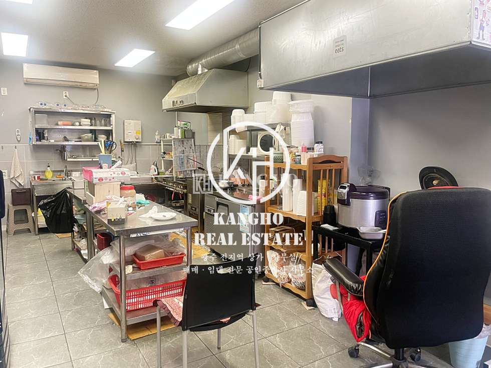 전남광주 광산구 장덕동 KangHo l 장덕먹자골목, 배달전문매장 추천, 시설완비, 바로영업가능 월세 매물번호 11814 사진 2