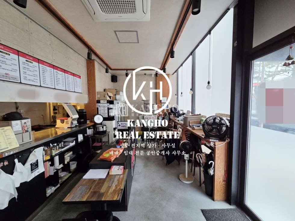 전남광주 광산구 운남동 [운남동 상가 임대] 요식업・배달업・대단지아파트인근・도로변1층・내부깔금 월세 매물번호 86190 사진 1
