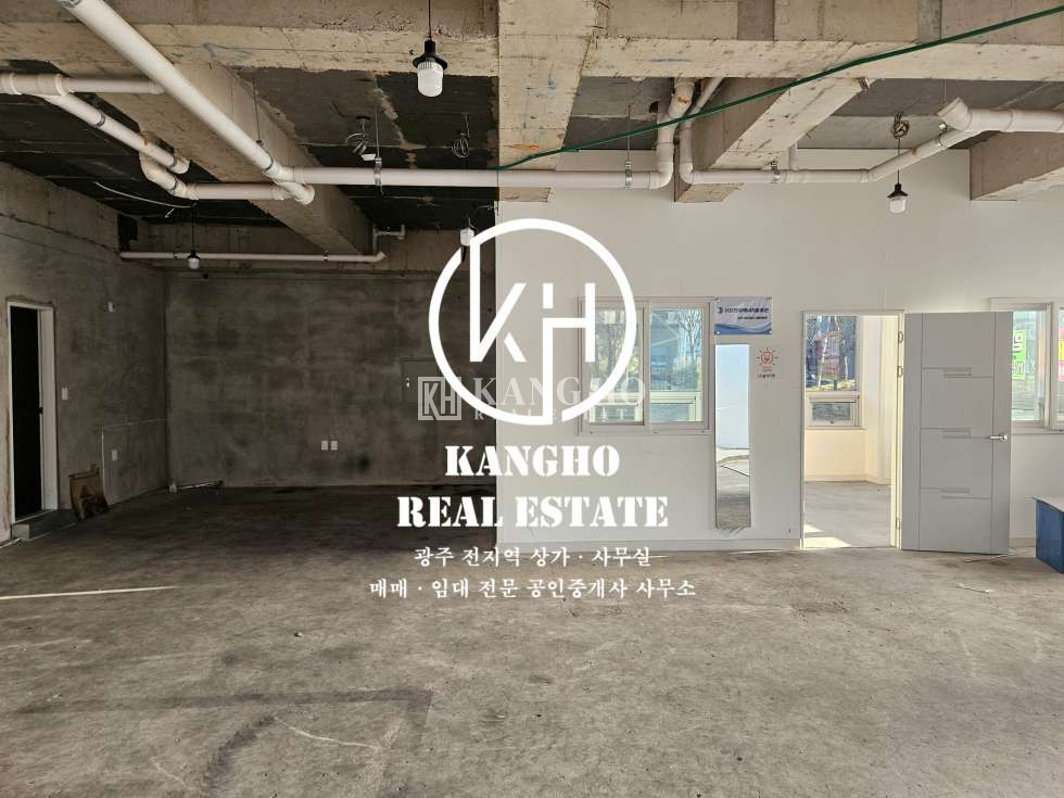 전남광주 광산구 오선동 오선동 공영주차장 옆 트렌디한건물의 주차편리한 무권리 공실 상가임대! 월세 매물번호 80767 사진 2