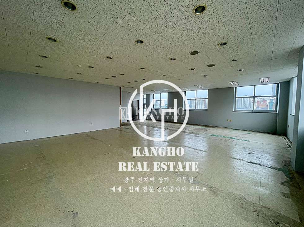 전남광주 광산구 신창동 KangHo l 내부사진有,아파트밀집,신가중인근,현공실,유동활발, 즉시입주가 월세 매물번호 46595 사진 2