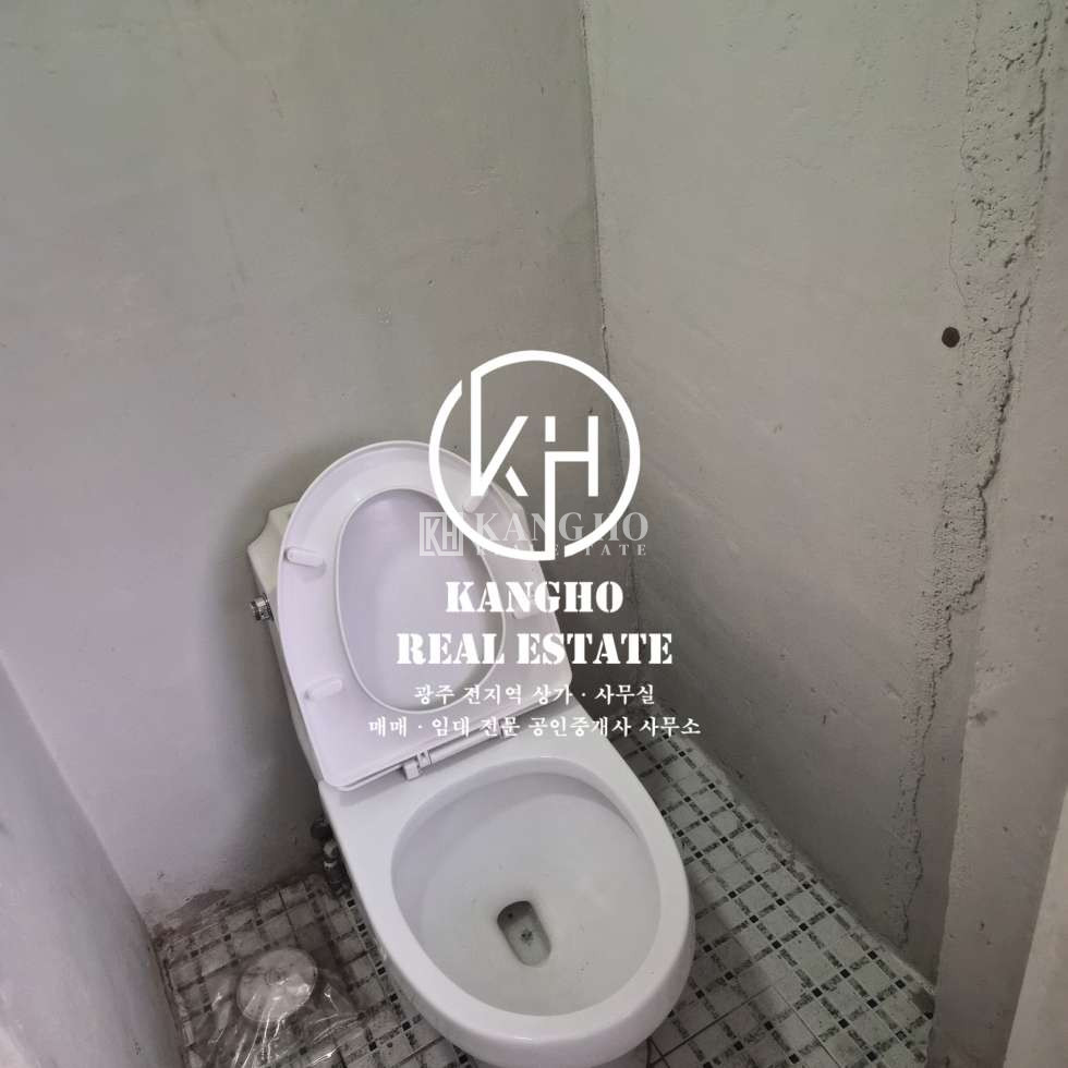 전남광주 남구 월산동 [월산동] *무권리공실*다용도점포*창고, 사무실, 추천* 월세 매물번호 102748 사진 2