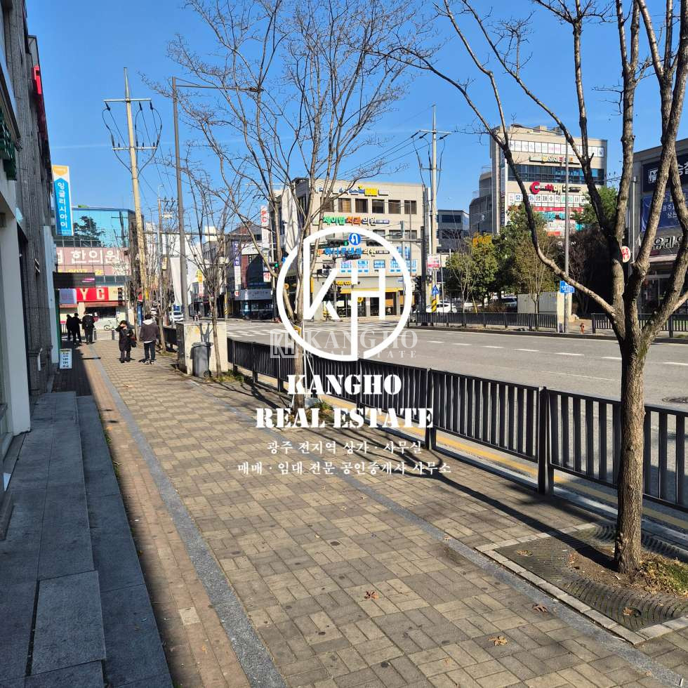 전남광주 서구 화정동 상가2동 [화정동] *힐스테이트 1단지 상가동* 파리바게트 라인* 다용도점포* 입점문의* 월세 매물번호 99440 사진 1