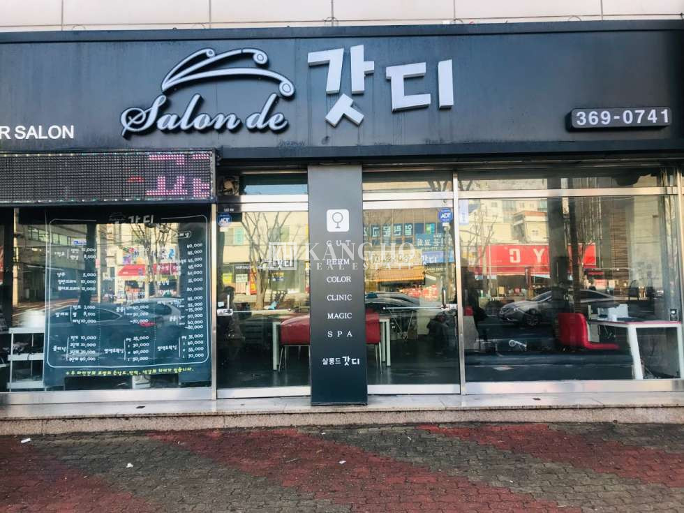 전남광주 남구 월산동 [월산동] 대남대로 도로변, 유동많음, 미용실추천, 무권리상가 월세 매물번호 103850 사진 1
