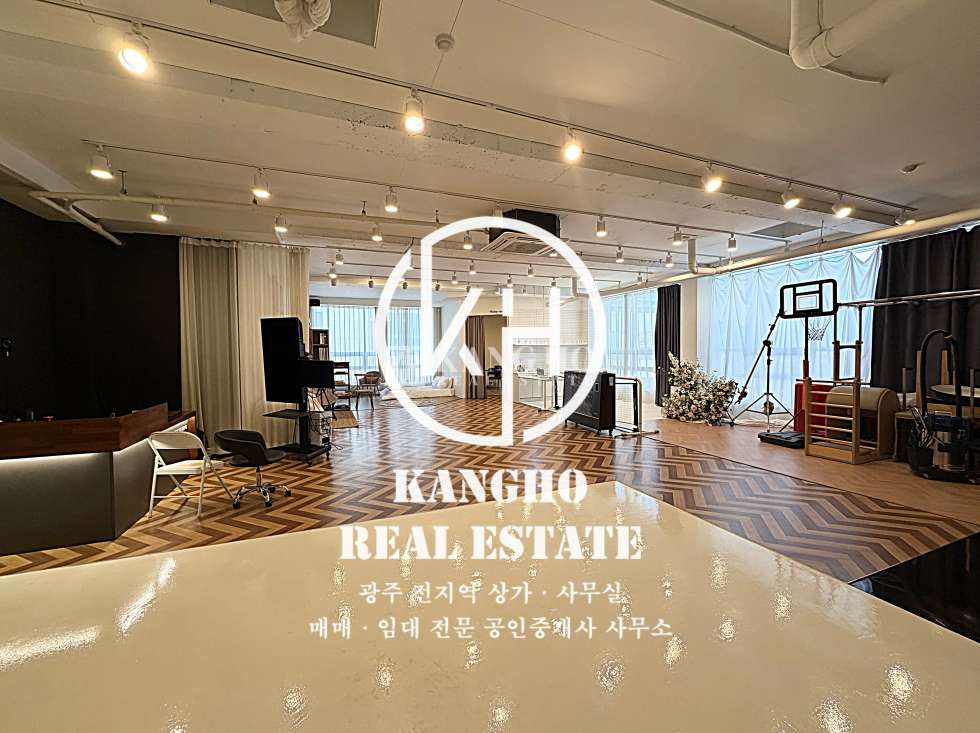 전남광주 광산구 장덕동 [장덕동상가임대] 아파트앞,상가밀집,코너상가,스튜디오・사무실・필라테스・요가,테라스공간,월세저렴 월세 매물번호 102077 사진 4