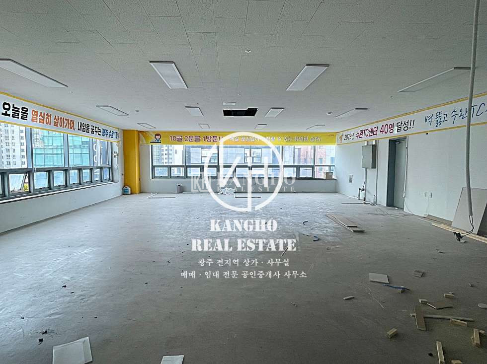 전남광주 광산구 장덕동 [장덕동상가임대] 대로변 위치한 공실 상가임대, 월세저렴, 모든업종가능, 즉시입주가능 월세 매물번호 30526 사진 1
