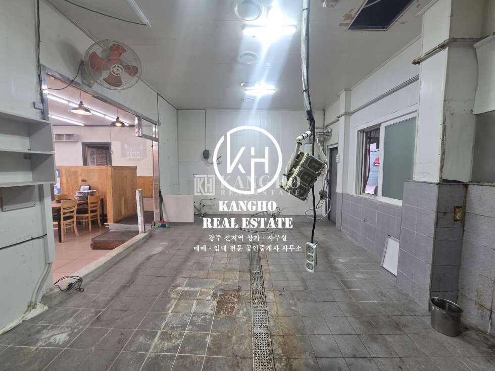 전남광주 북구 본촌동 [본촌동 상가 임대] 지산중사거리 면 좋은 코너공실 식당 추천 월세 매물번호 47443 사진 5