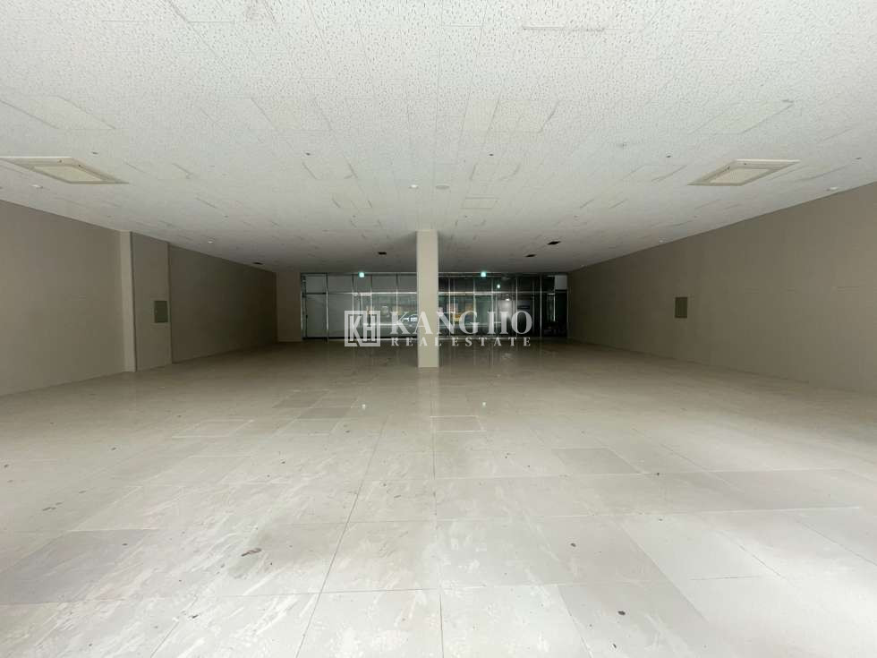 전남광주 북구 삼각동 [삼각동 상가 임대] 고려고 대로변 대형평수 공실 월세 매물번호 39716 사진 3
