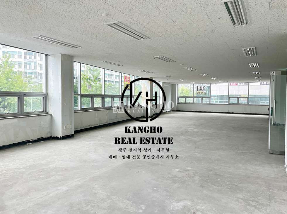 전남광주 광산구 신창동 KangHo l 내부사진有, 무권리, 대형평수, 간판노출 최상, 모든업종가능 월세 매물번호 10895 사진 4